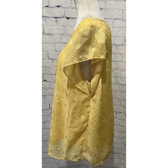 Blousology Women’s XL Flutter Sleeve Layered Lined Floral Print Polka Dot Yellow - Picture 3 of 8